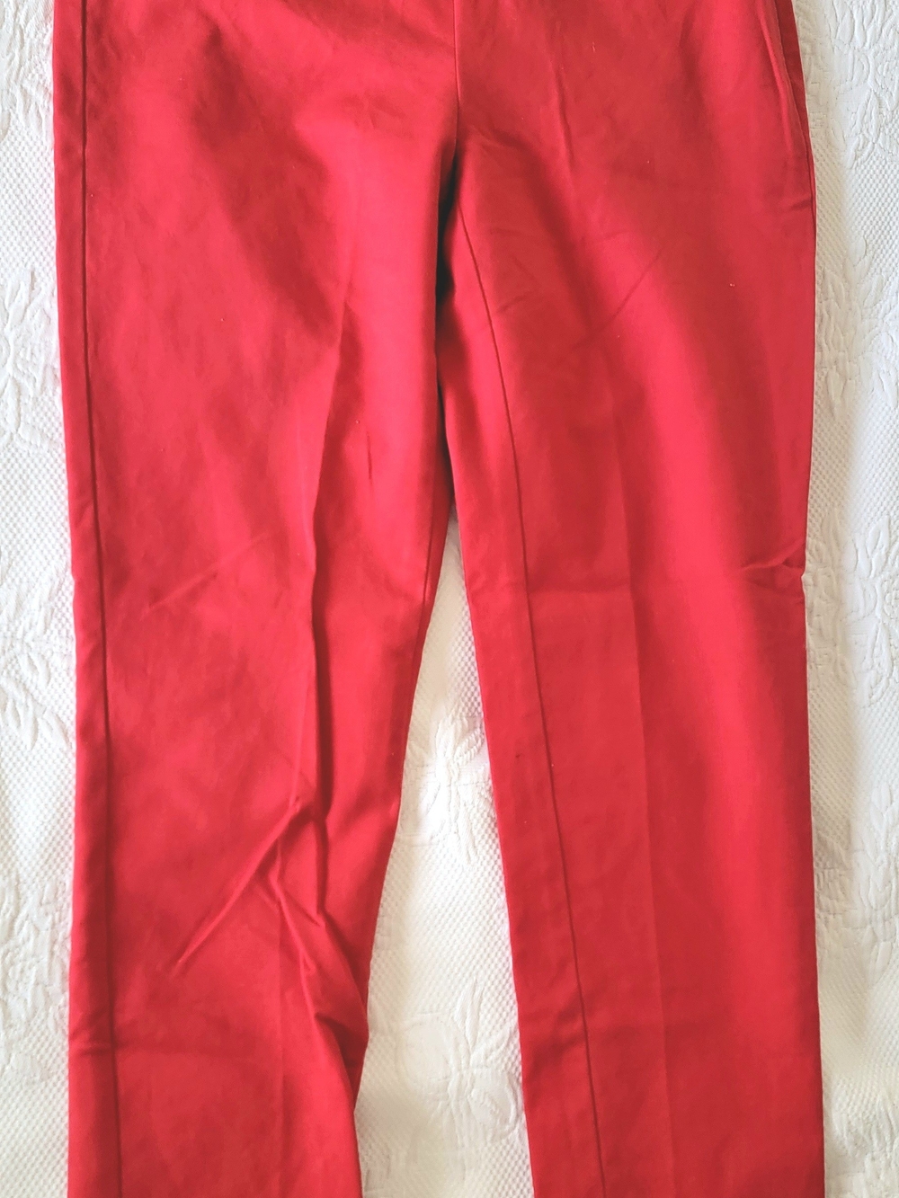 VINCE CAMUTO Red Chinos Pants